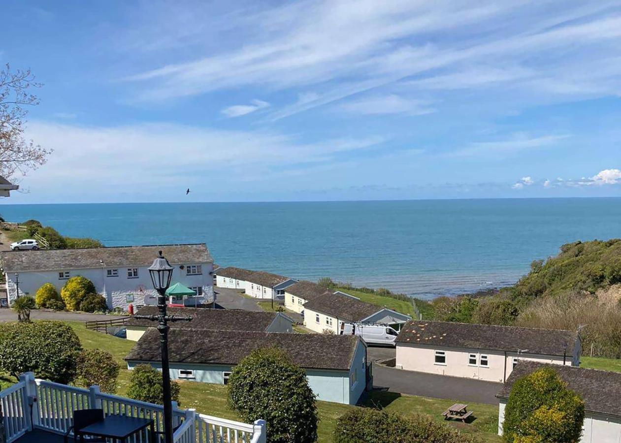 Gilfach Holiday Park Henfynyw Upper Kültér fotó