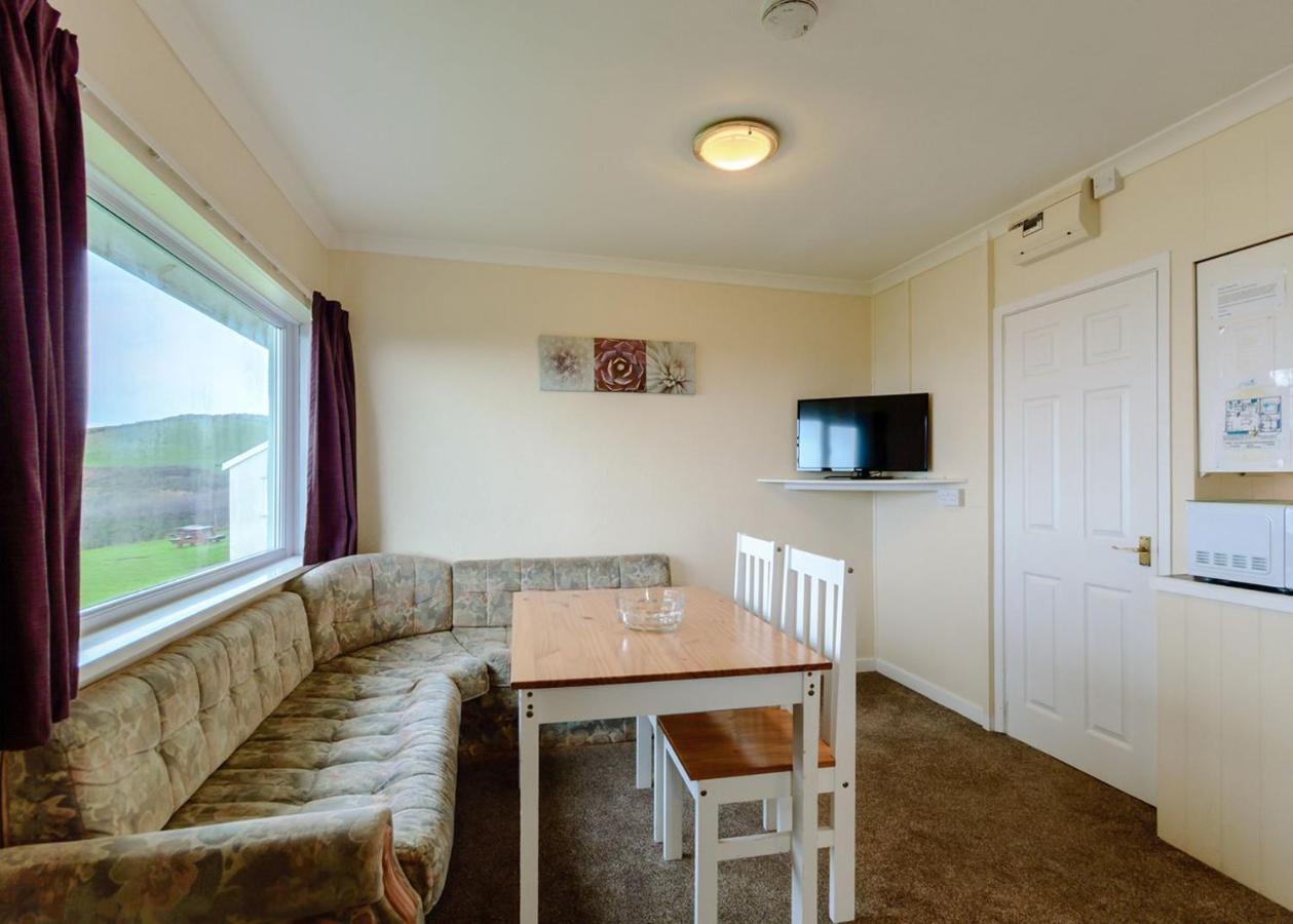 Gilfach Holiday Park Henfynyw Upper Kültér fotó